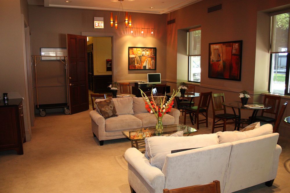 Dewitt Hotel And Suites Чикаго Екстериор снимка