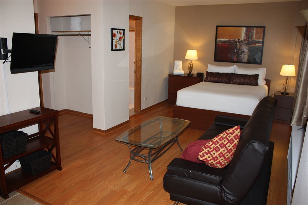 Dewitt Hotel And Suites Чикаго Екстериор снимка
