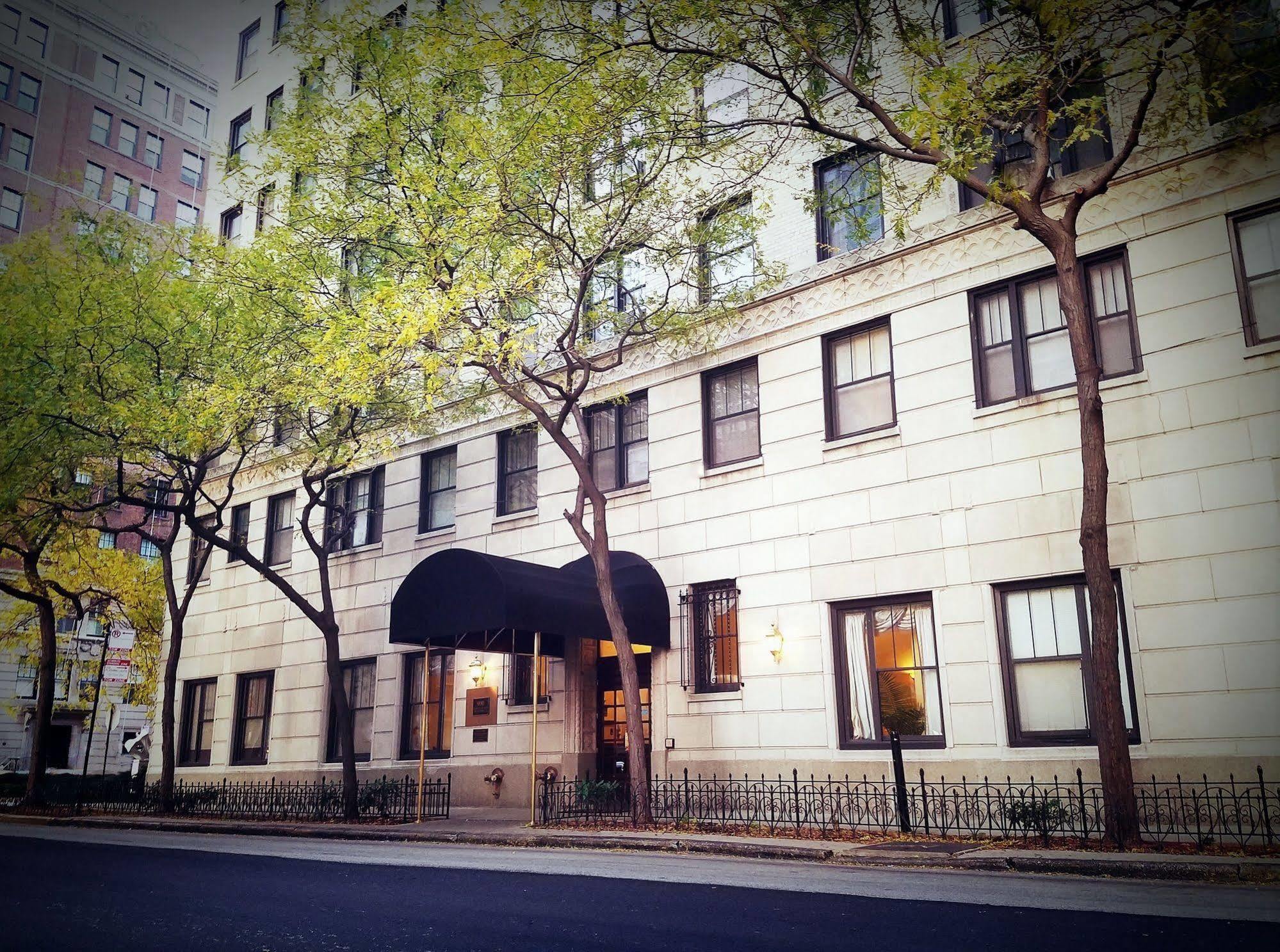 Dewitt Hotel And Suites Чикаго Екстериор снимка